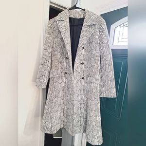 VINTAGE unique pattern long double breasted coat Black and white American- made